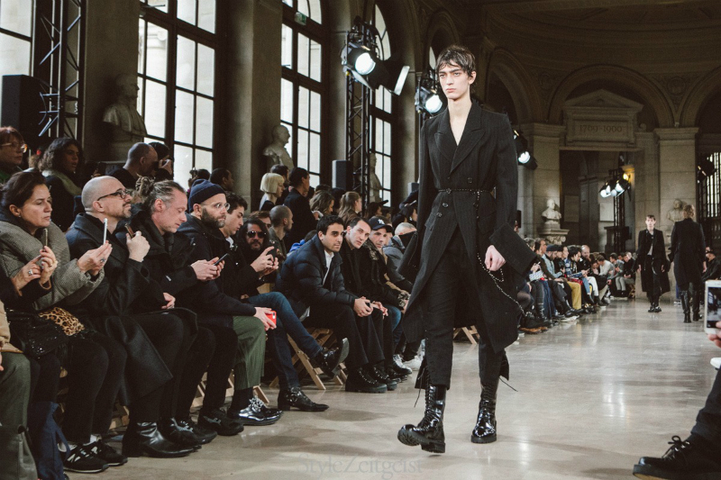 dAnn-Demeulemeester-F-W18-Men’s-–-Paris_2018_StyleZeitgeist-1.jpg