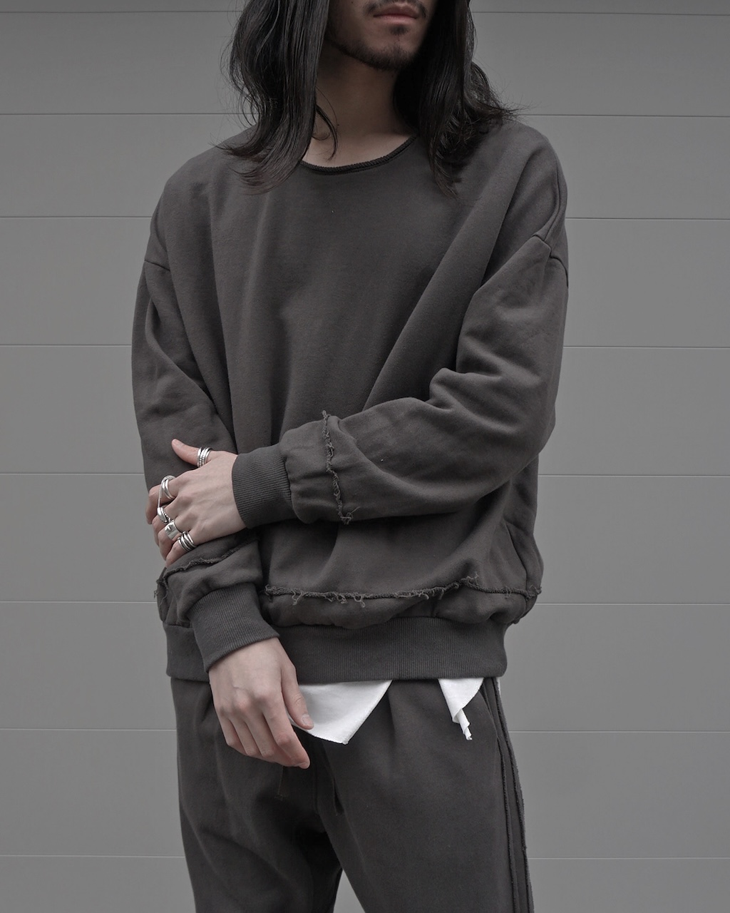 ASKYY スウェットパンツ ASKYY / FLARED SWEAT CARGO PANTS / BLK Alo
